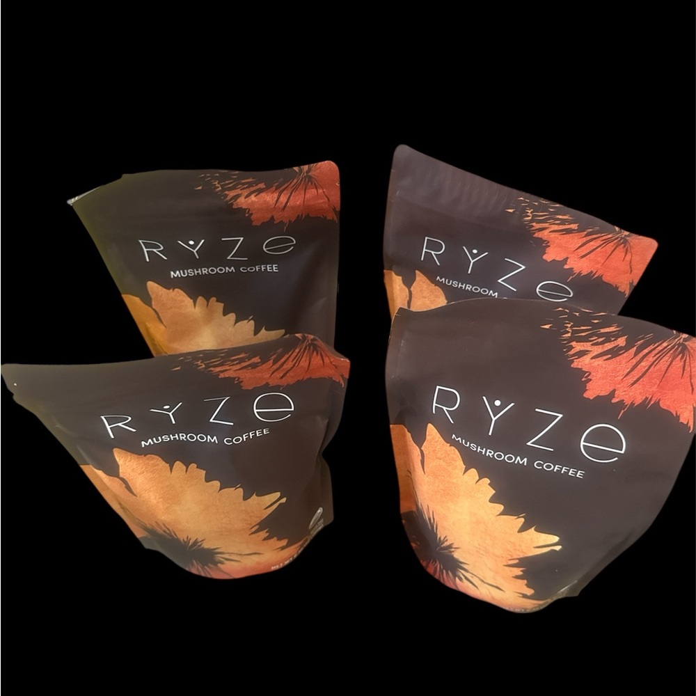 4 New  Ryze coffee bags and one Creamer  (each 6.35 oz) - Picture 8 of 11
